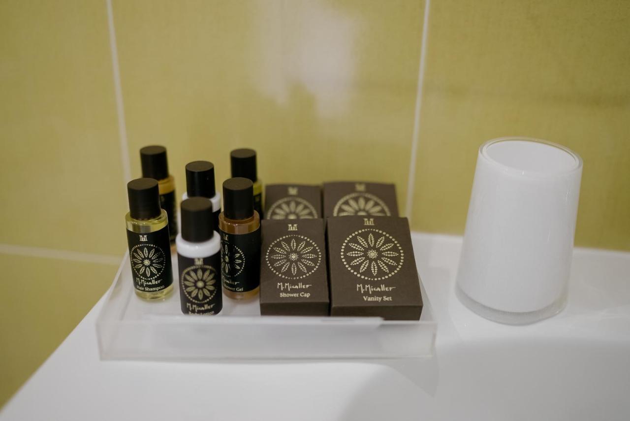 'A Alera Room & Breakfast Малфа Екстериор снимка