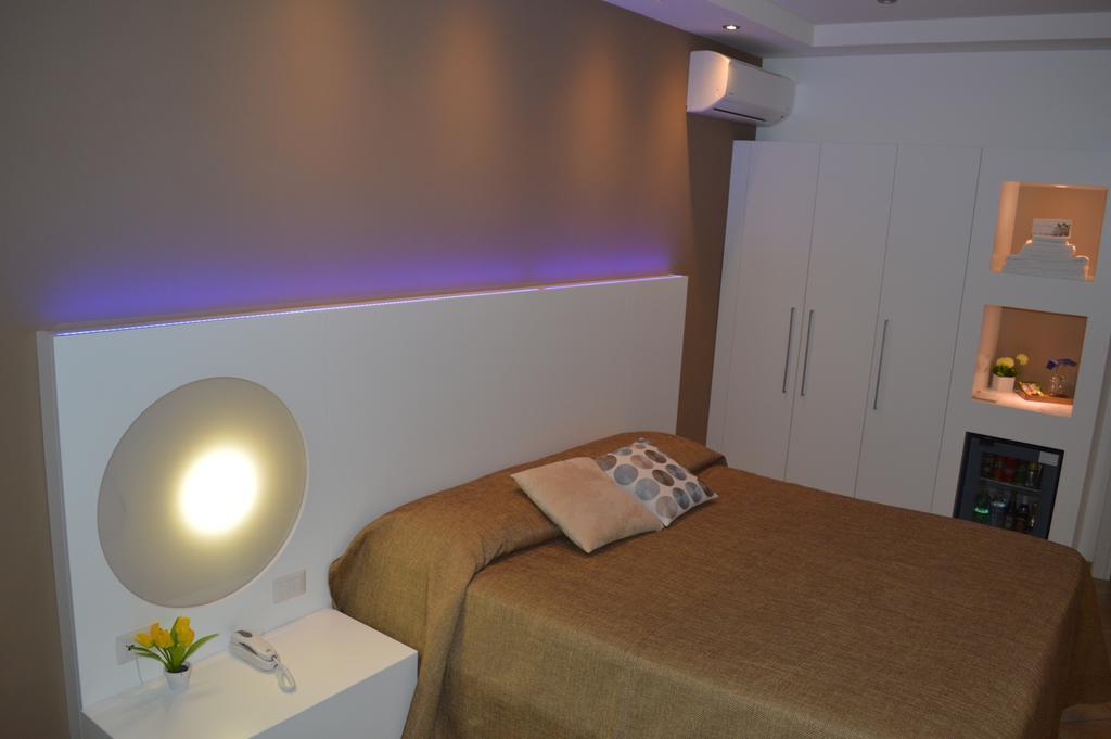'A Alera Room & Breakfast Малфа Екстериор снимка