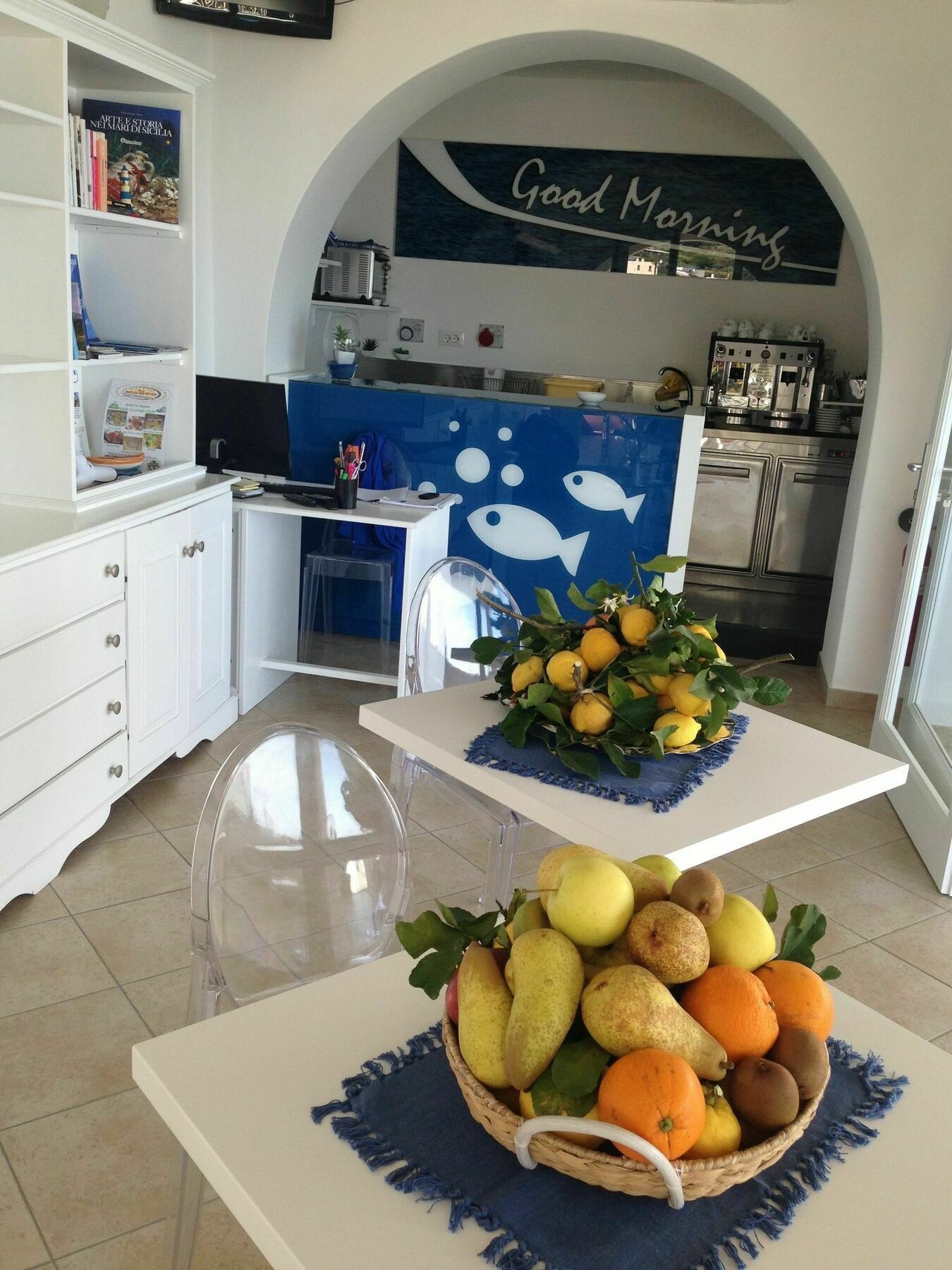 'A Alera Room & Breakfast Малфа Екстериор снимка